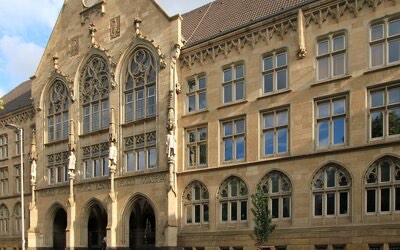 Hansa, Gymnasium Köln